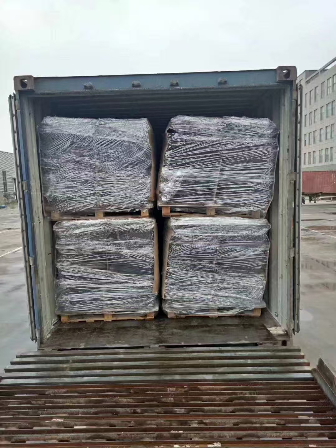 Palletised goods in container
